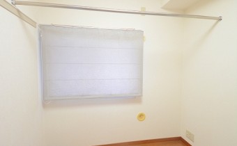 物干し用のバーも付いてます。