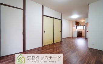 Room6