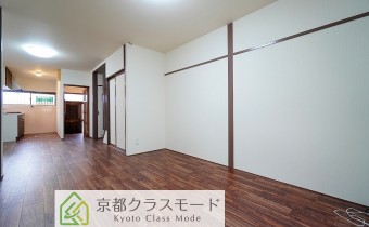 Room6