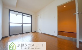 Room6