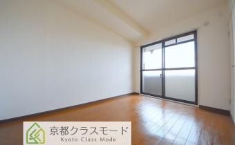 Room6