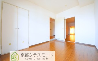 Room6