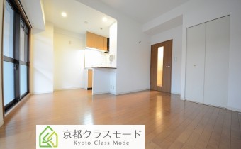 LDK11帖　明るく風通しも良好♪自然の明かりたっぷりです！