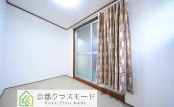 Room 4