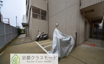 バイク置場