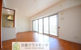 LDK　※室内写真は同マンション内の別タイプのものです。参考にご覧ください。