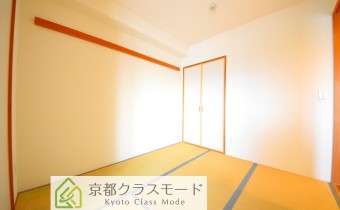 和室　※室内写真は同マンション内の別タイプのものです。参考にご覧ください。