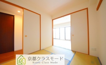 和室　※室内写真は同マンション内の別タイプのものです。参考にご覧ください。