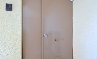 玄関ドア