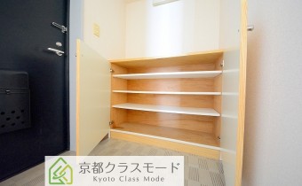 シューズボックス