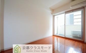 Room4.7