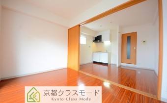 Room5