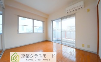 Room5