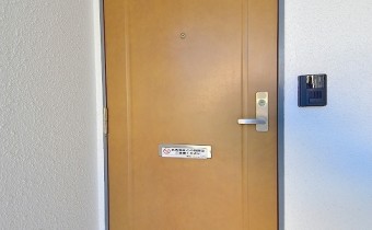 玄関ドア