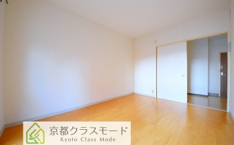 Room6