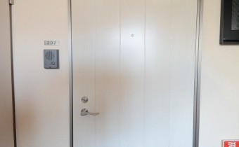 玄関ドア