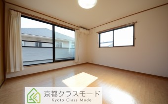 Room8
