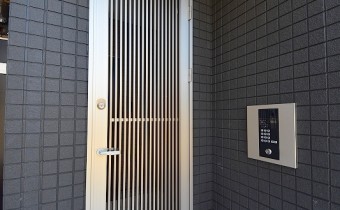 マンション入口