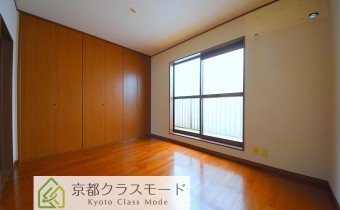Room6