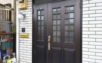 玄関ドア