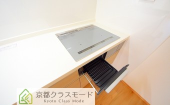 3口IHコンロ（グリル付き）