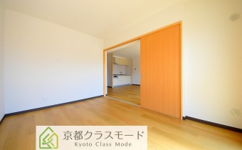 Room6