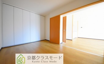 Room6