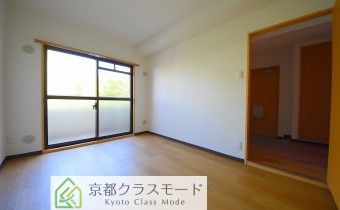 Room5