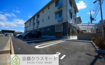 敷地内ガレージ