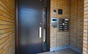 オートロックドア