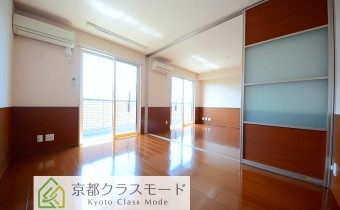 Room6