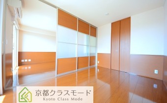 Room6
