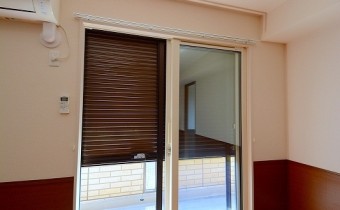 シャッター雨戸