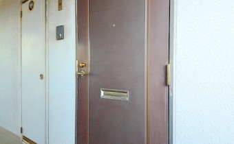 玄関ドア