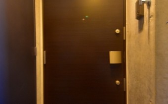 玄関ドア