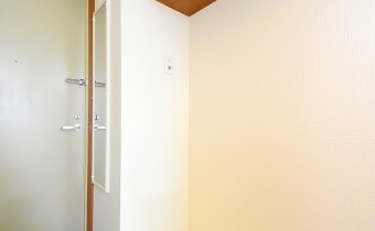 室内洗濯機置場※同マンション反転タイプの写真です
