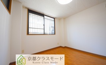 Room 7
