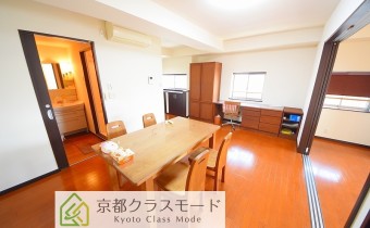 室内フルリノベーションされた明るいお部屋です♪