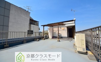 ルーフバルコニー