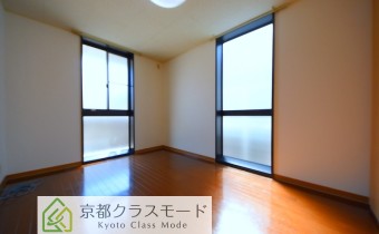 Room6