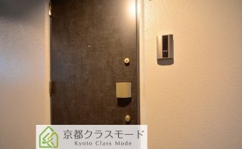 ダブルロックドア