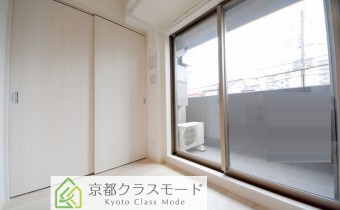 Room 2.4