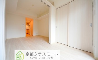 Room 2.4