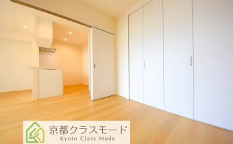 Room 3.85