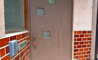 玄関ドア