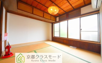 和室 4.5帖（ベランダ側）