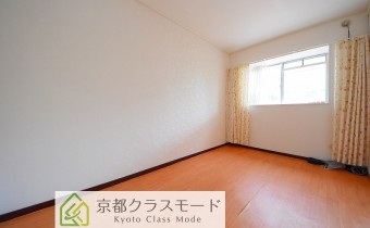 Room5