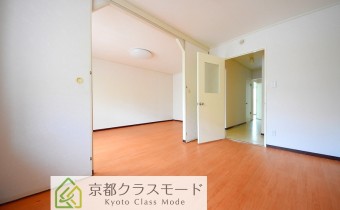 Room5