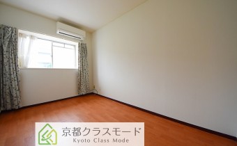 Room5