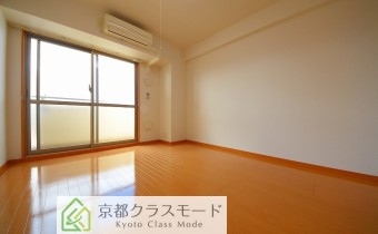 Room10.03